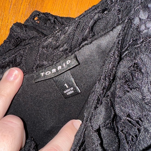 Black Lacy Torrid Tank Top Size 1 - Picture 2 of 3